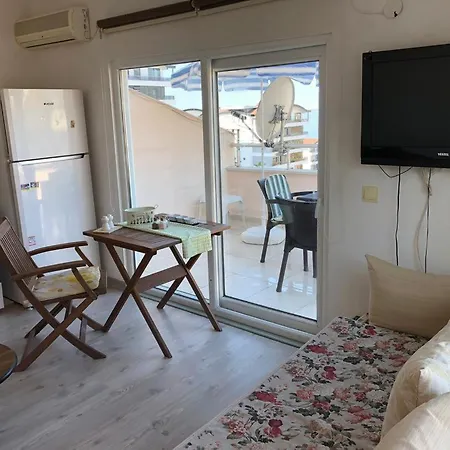 Cozy In אלאניה