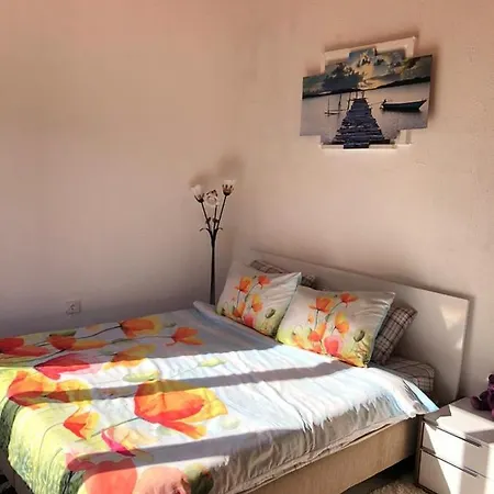 Cozy In *
